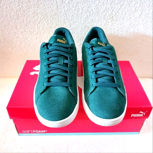 Puma - Picture 2 of 3